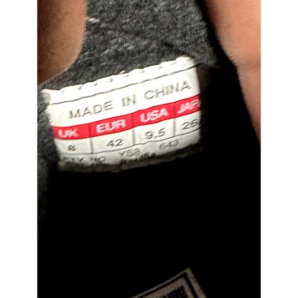 Salomon Shoes Men Sz 9.5 Black CONTAGRIP CX Hiking Snow Slip On Thinsulate Suede - Picture 10 of 10